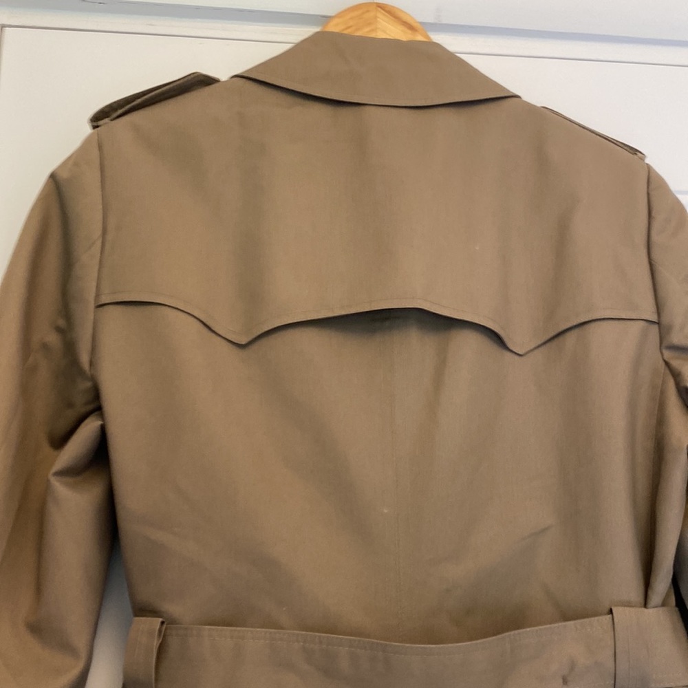 Vintage CHRISTIAN DIOR classic long trench coat 40R excellent cond… - Picture 8 of 16